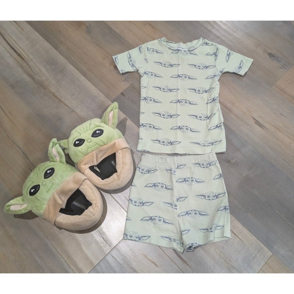 Star Wars Grogu Baby Yoda Pajama Set & Matching Slippers Size 5